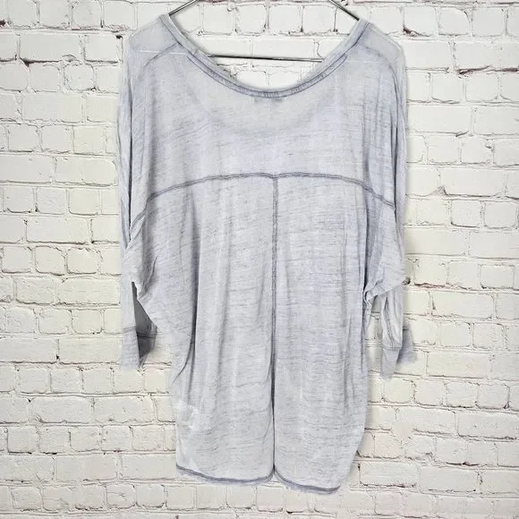 EXPRESS One Eleven Baby Blue Space Dye 3/4 Sleeve Boatneck Semi Sheer Tunic Top - Picture 5 of 5